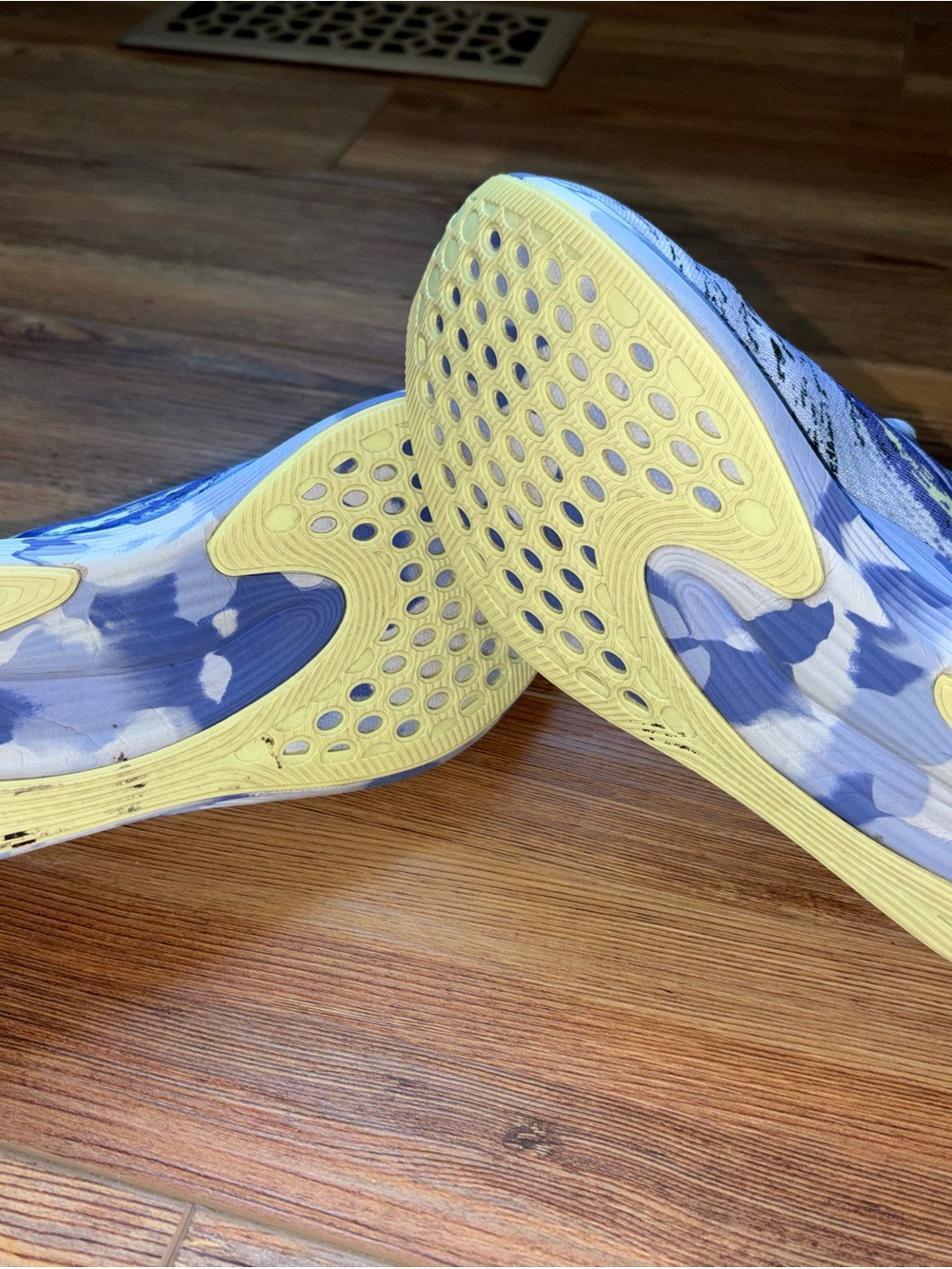 Asics Noosa Tri 15 Running Shoes Blue and Yellow Womens - Picture 5 of 7